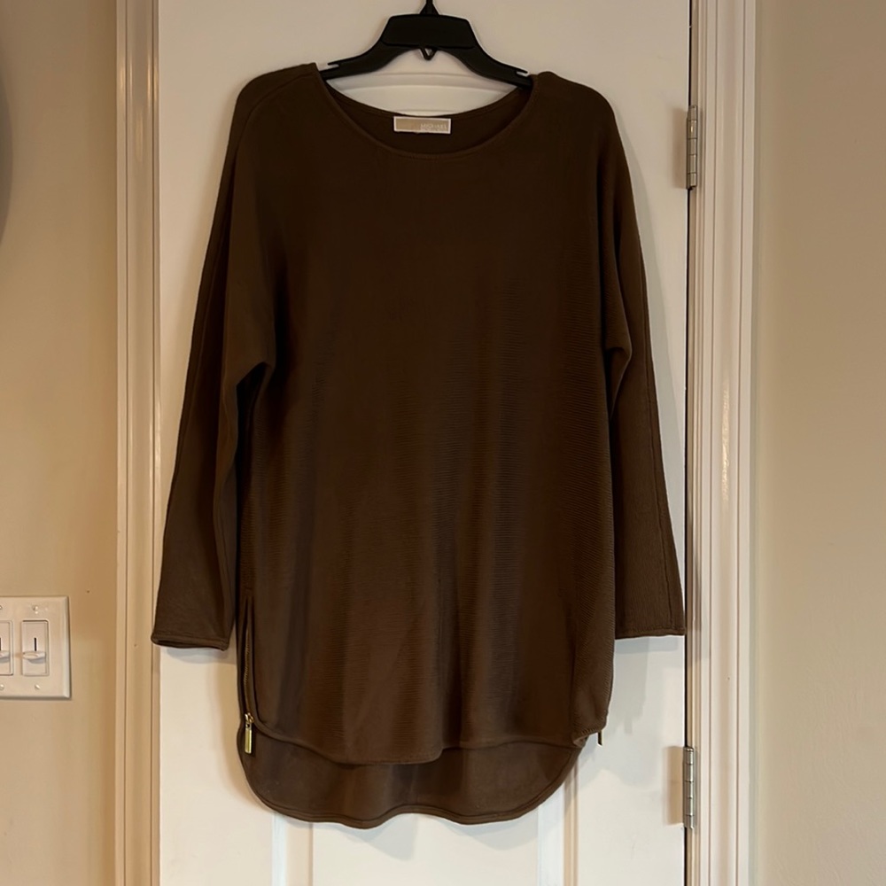Michael kors woman’s sweater